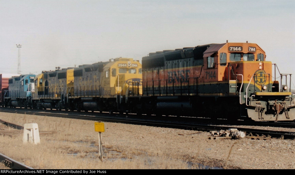 BNSF 7144 East